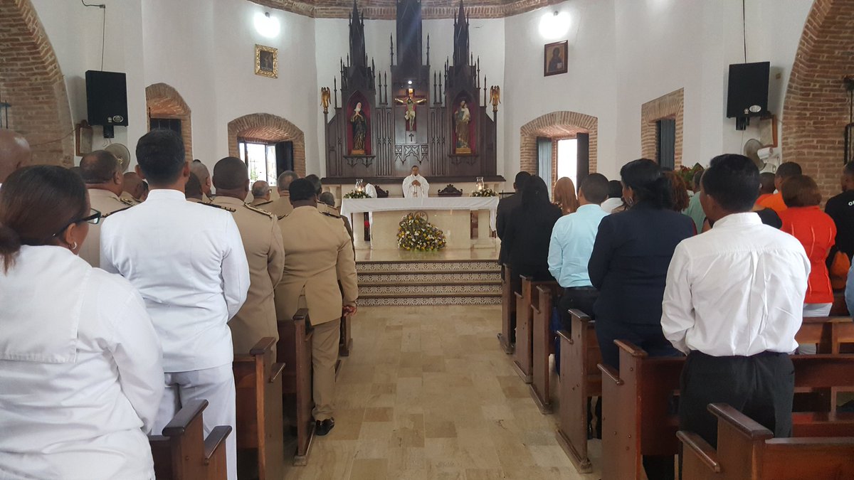 Gob_ElSeibo's tweet photo. Actos Conmemorativos al 209 Aniversario de la Batalla de Palo Hincado.@MinInteriorRD @MDefensaRD @FuerzaAereaRD @PresidenciaRD https://t.co/Uy2lK68vLn
