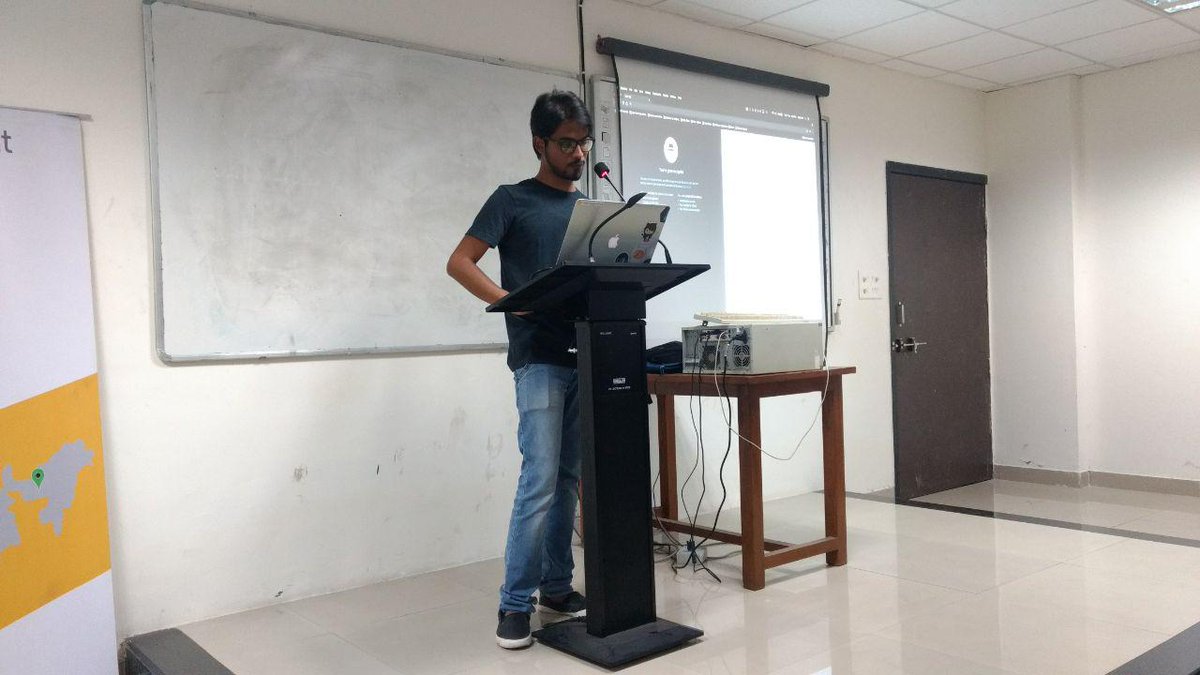 GDGNITSurat's tweet photo. @gdg Organised a two day workshop and shared knowledge about the "Language of Web - JavaScript" to young developers in university. https://t.co/lybz7LwUsA