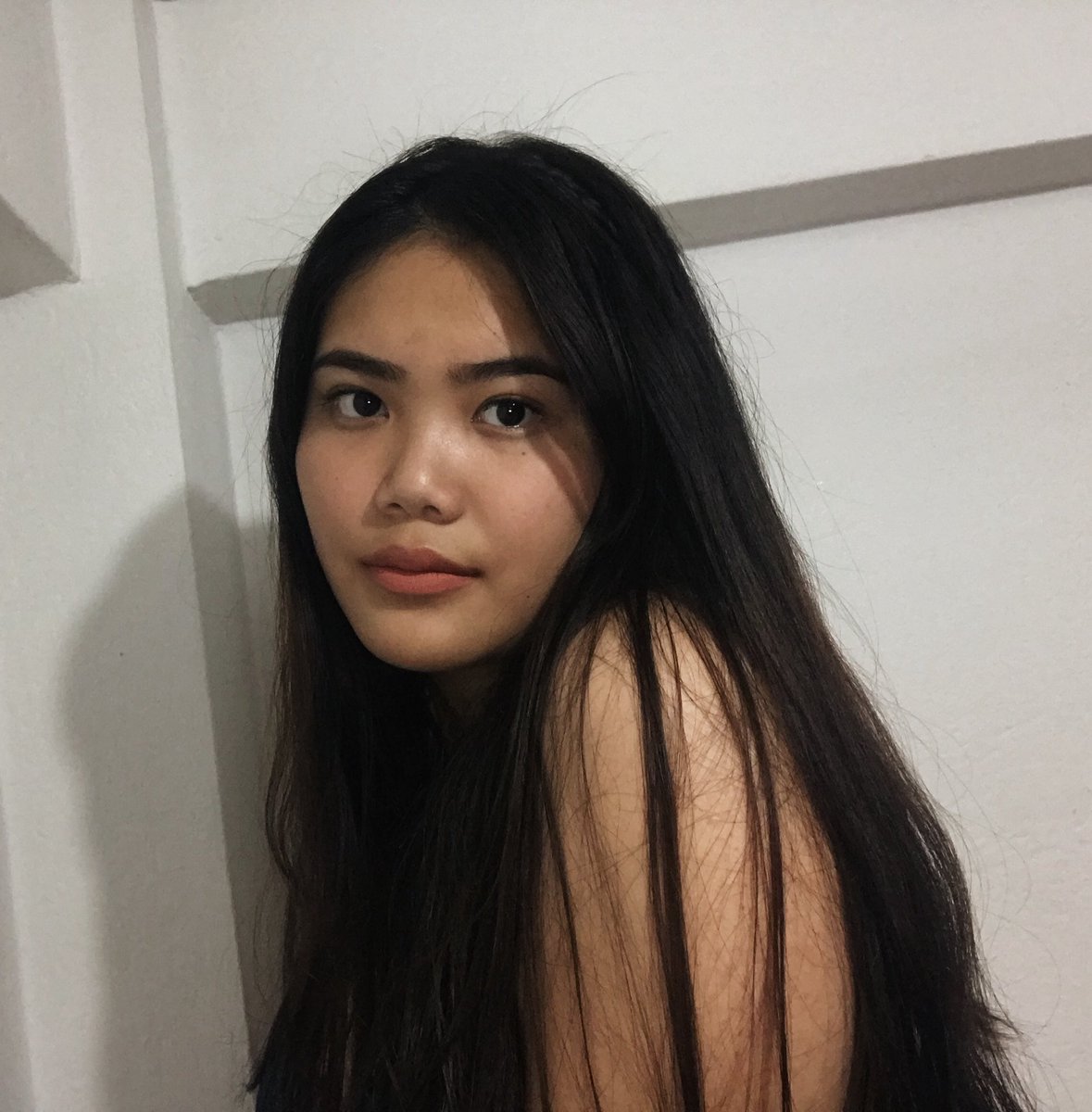 bassistsrose's tweet photo. Have a wonderful day y’all🎄

#Tuesdayselfie 
@GraysonDolan @EthanDolan https://t.co/GsnCf3ykSy