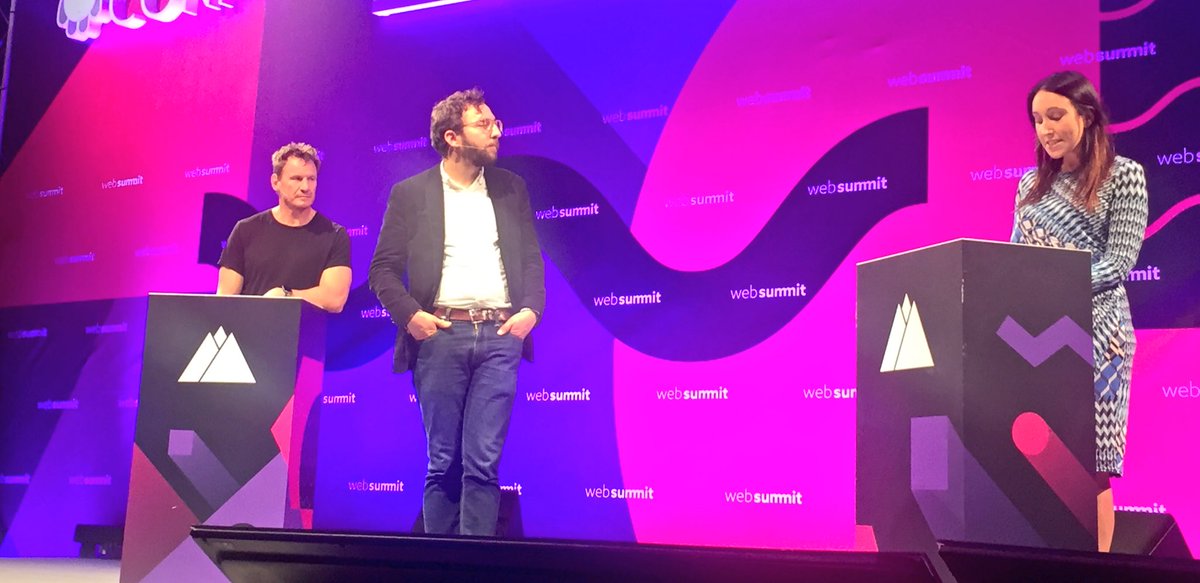 WaiveIO's tweet image. The Future of Media Google + Facebook. Good or bad? @nicklaw01 &amp;amp; @AliciaNavarro debating the sides #media #advertising #WebSummit #PandaConf