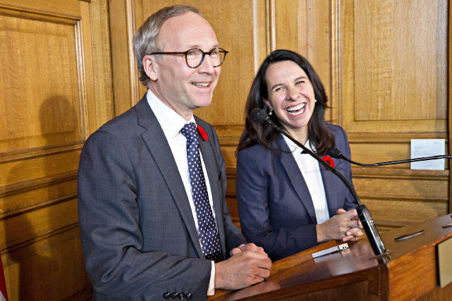 Québec prêt à étudier la ligne rose du métro bit.ly/2iBx9Bs via <a href="/LP_LaPresse/">La Presse</a> #polmtl #polqc