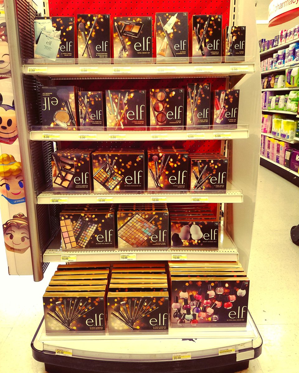 T312BeautyTeam's tweet photo. Yes girl, YES! #elfholidaysets are in! Its begining to look alot like #Christmas! @SaraIxta @cnezbeth78 @ktmhill01 https://t.co/OPTczVCtoo