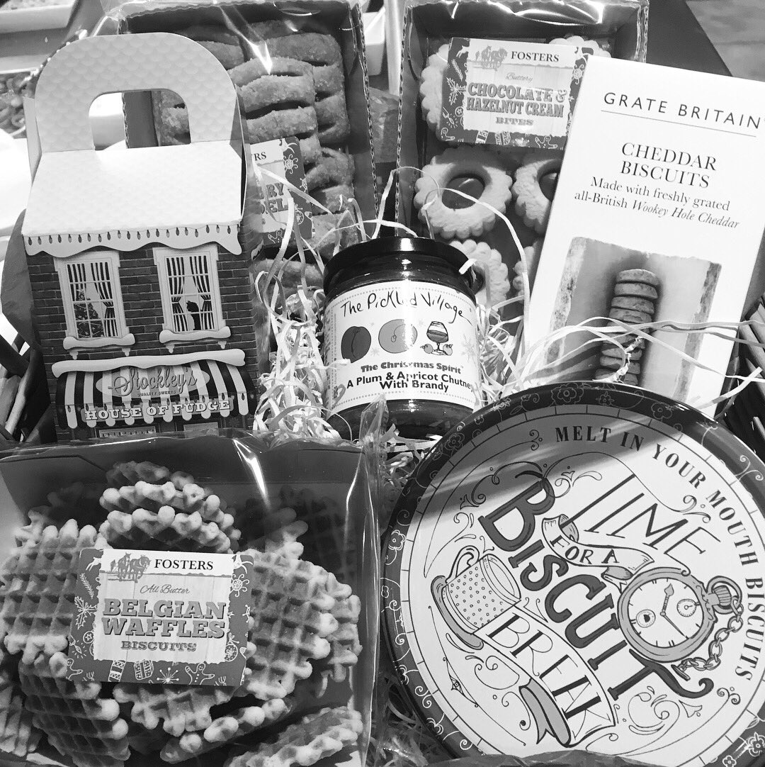 nottinghamdeli's tweet photo. Ready for Hampers @nottinghamdeli #delidays π https://t.co/JqsKZq8m3V