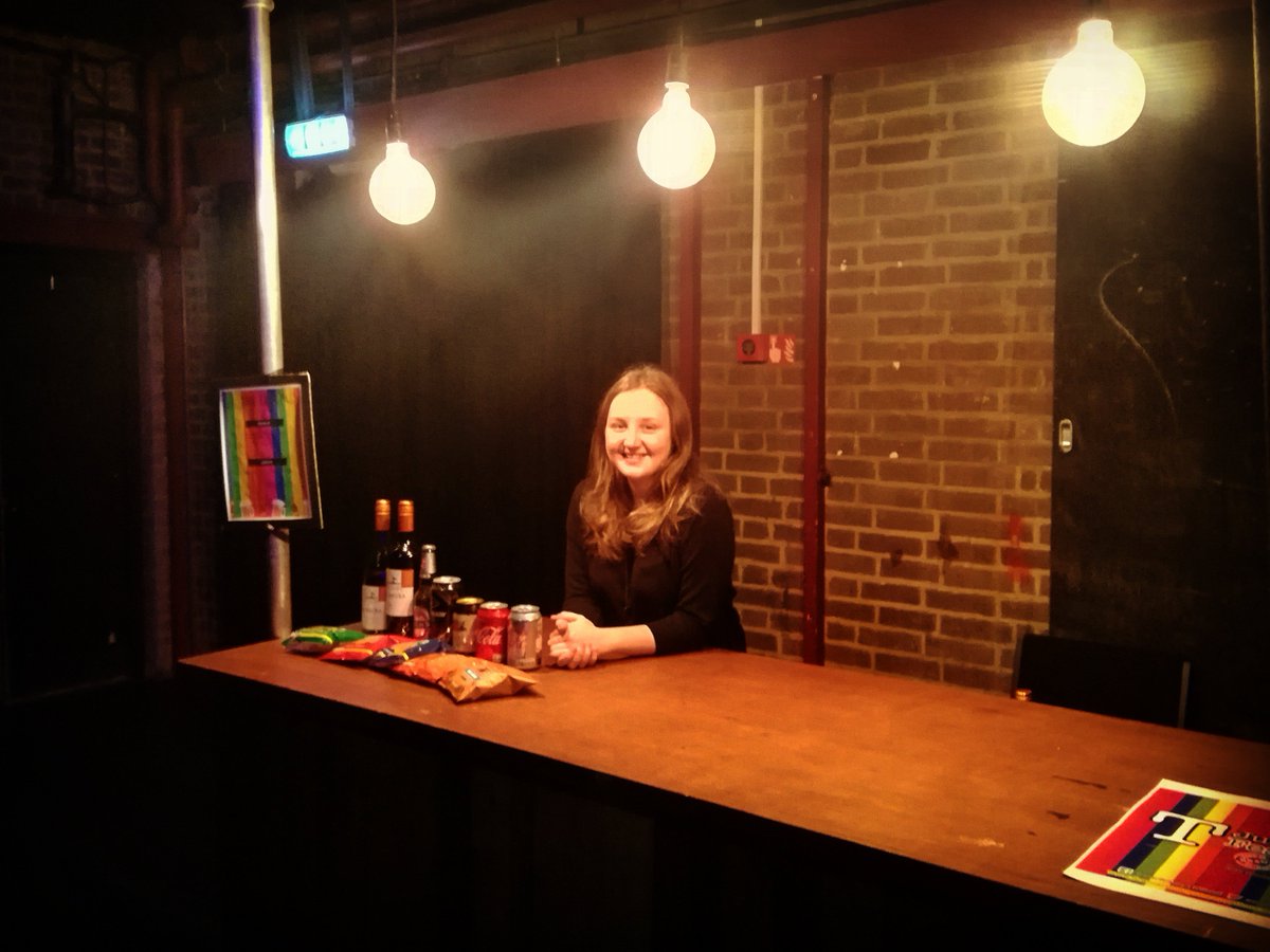 TJunction2017's tweet photo. Getting ready for tonight's performances! - With our lovely Jessica serving you behind the bar this evening 😄🍻 @Drama_StMarys #TJunction2017 https://t.co/rnuoDXW9sj