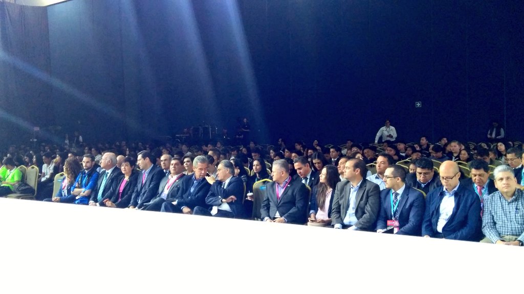PuertoInterior's tweet photo. Participa Luis Quiróz en la Inauguración de @wuconference  2017 Impulso a la Innovación, Tecnología y Emprendimiento
#BeAWucker #Wuc2017 https://t.co/W8uFIYnFqE