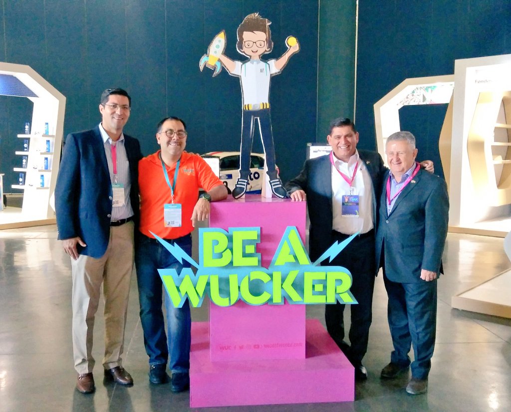 PuertoInterior's tweet photo. Participa Luis Quiróz en la Inauguración de @wuconference  2017 Impulso a la Innovación, Tecnología y Emprendimiento
#BeAWucker #Wuc2017 https://t.co/W8uFIYnFqE