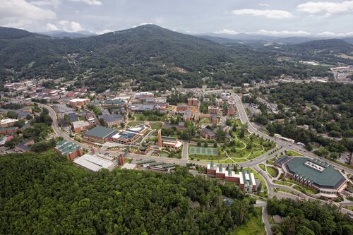 US_Campuses's tweet photo. Appalachian State University- Boone, NC https://t.co/b8kHvD1r1Q