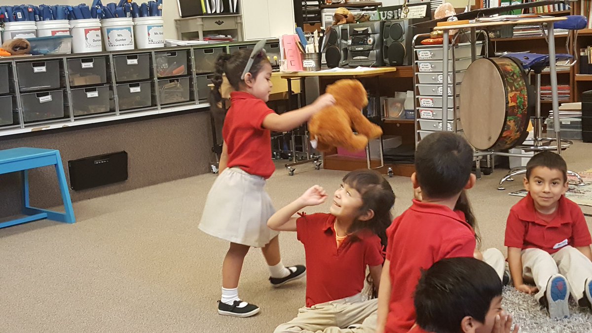 inroom412's tweet photo. Putting games to our songs is so much fun in prek 4 (Ramirez)...grizzly bear is sleeping in a cave.....#msoctx https://t.co/5exhXZClzp