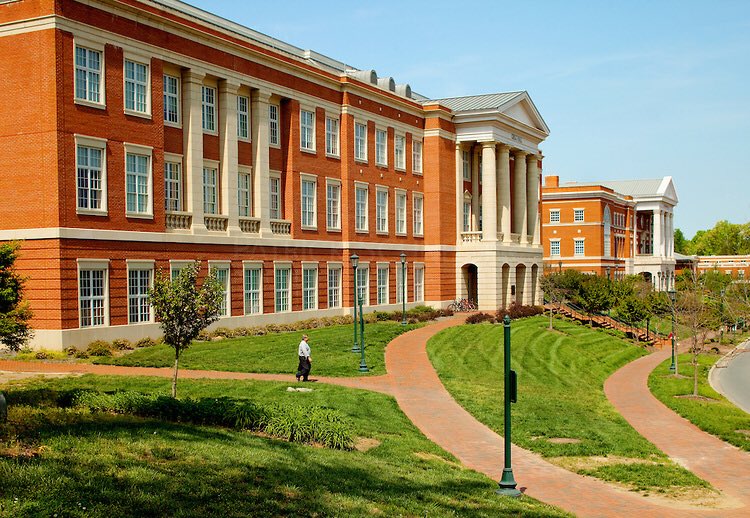 US_Campuses's tweet photo. University of North Carolina-Charlotte — Charlotte, NC https://t.co/C1j58QEpa8