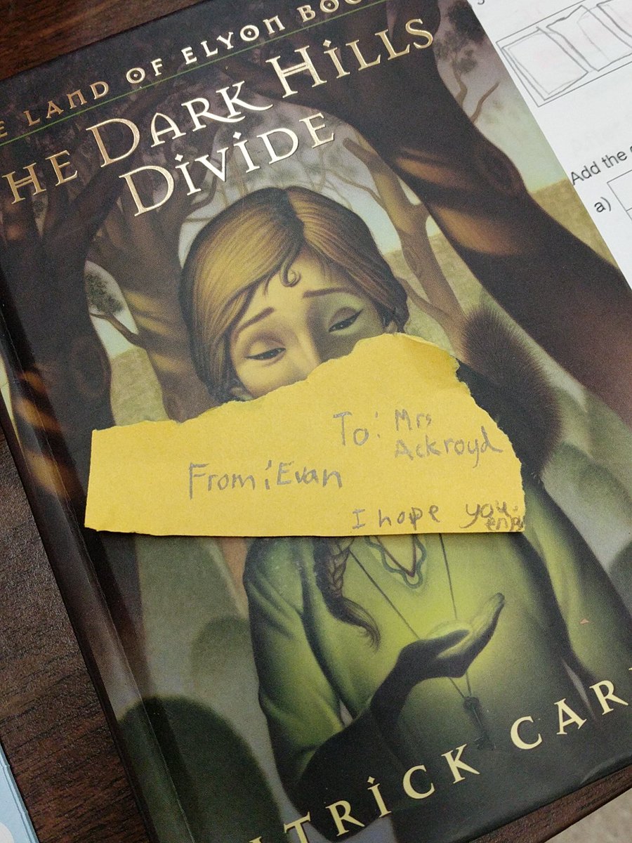 3AFFCA_NWE's tweet photo. I love it when book recommendations are left on my desk from students. #bestnotes #reading #ffcaedu #ffcaworks https://t.co/0lrBKi48Bs