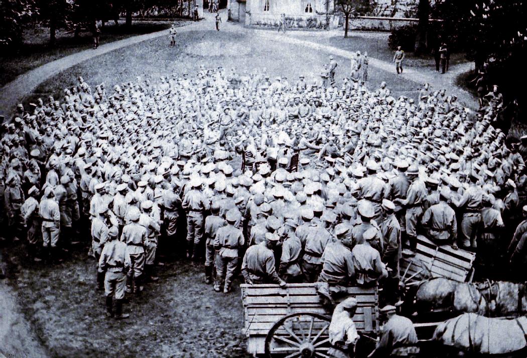 lepopulaire_fr's tweet photo. [Diaporama] Il y a cent ans, 10.000 soldats russes ont fait leur révolution en #CREUSE

https://t.co/QeF1hXn2Sq https://t.co/XFcPqRnGye