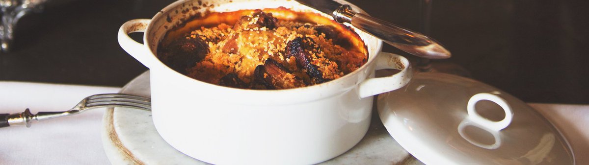 barlesfreres's tweet photo. Perfect weather for a Cassoulet! #cassoulet #barlesfreres #stlouis #coldweatherfood https://t.co/jC8RsMh3lo