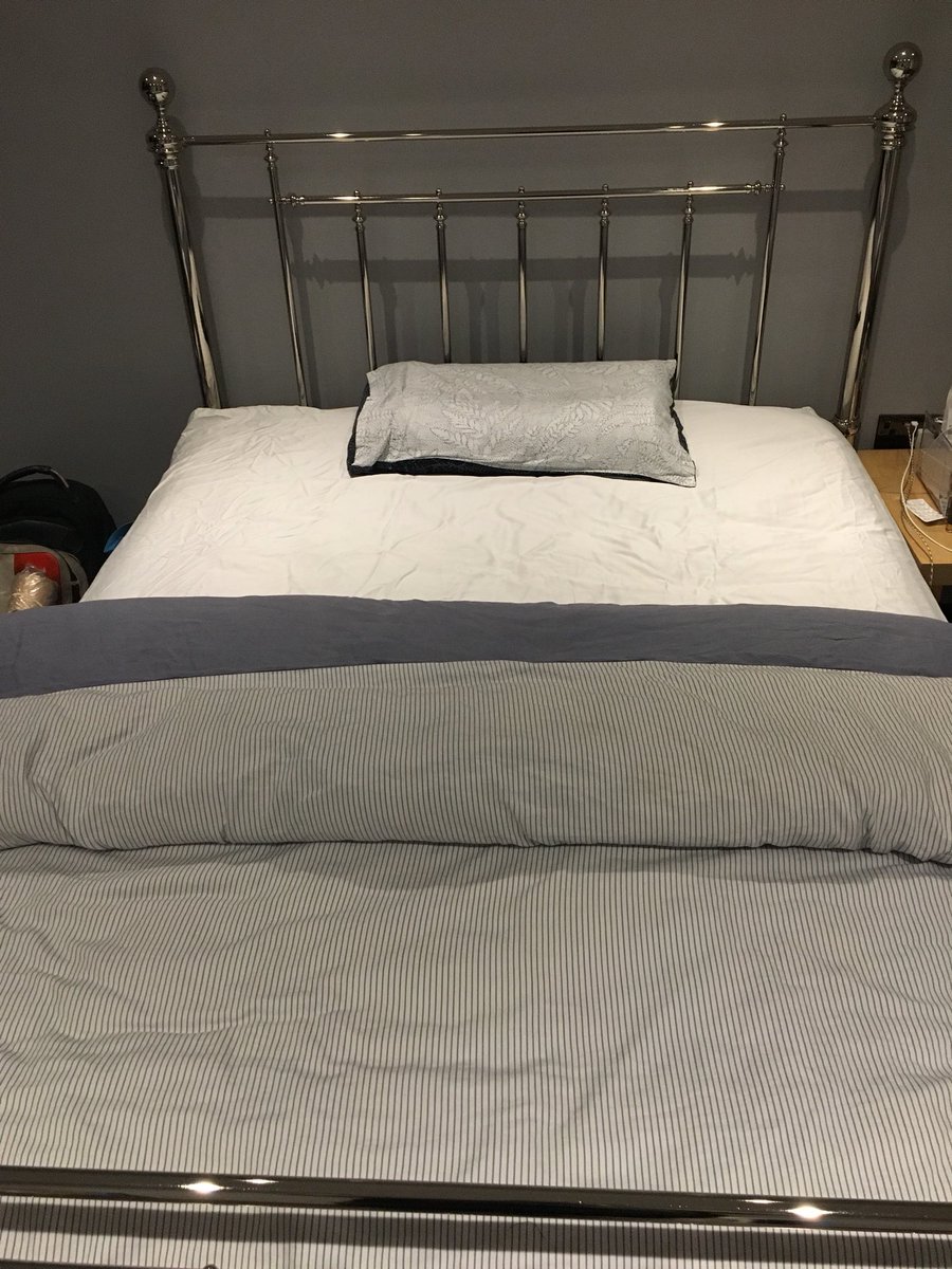 TheCullObsidian's tweet photo. First night in my new room and first night in my new bed. @hypnosbeds are the most comfortable things in existence #CloudBed #MadeToOrder https://t.co/IEd888X8g9