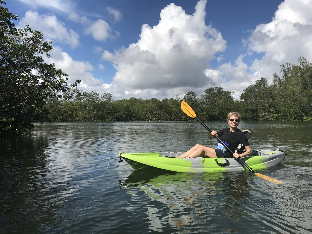 GenGoTravel's tweet photo. #Miami adventure day 3: kayaking in Oleta State Park. #kayaking #nature #ecotravel #travel #gengotips #statepark https://t.co/22JJzujklh