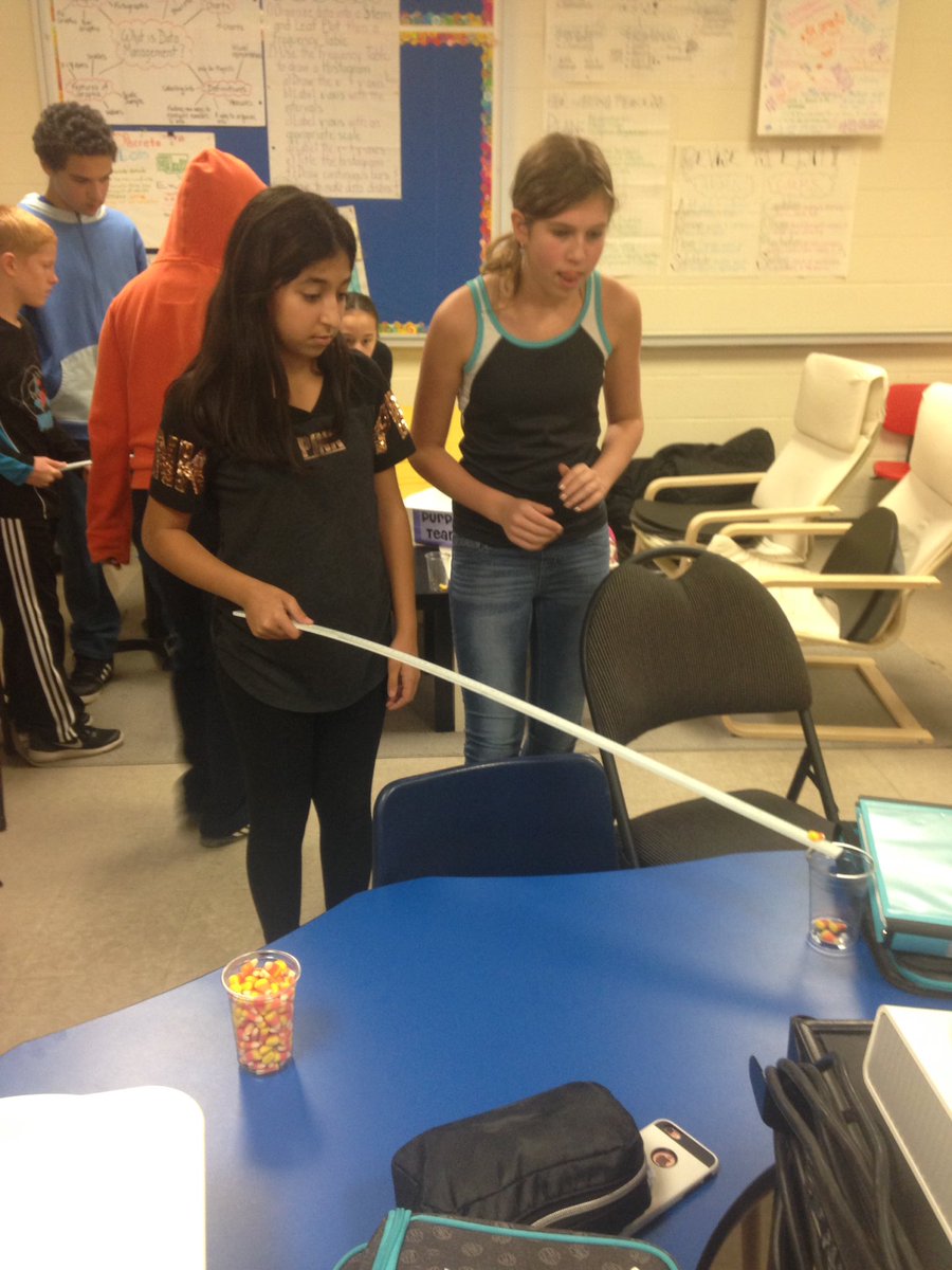 LDubsGatestone's tweet image. Candy Corn Balancing Act! #colourchallenge #class78