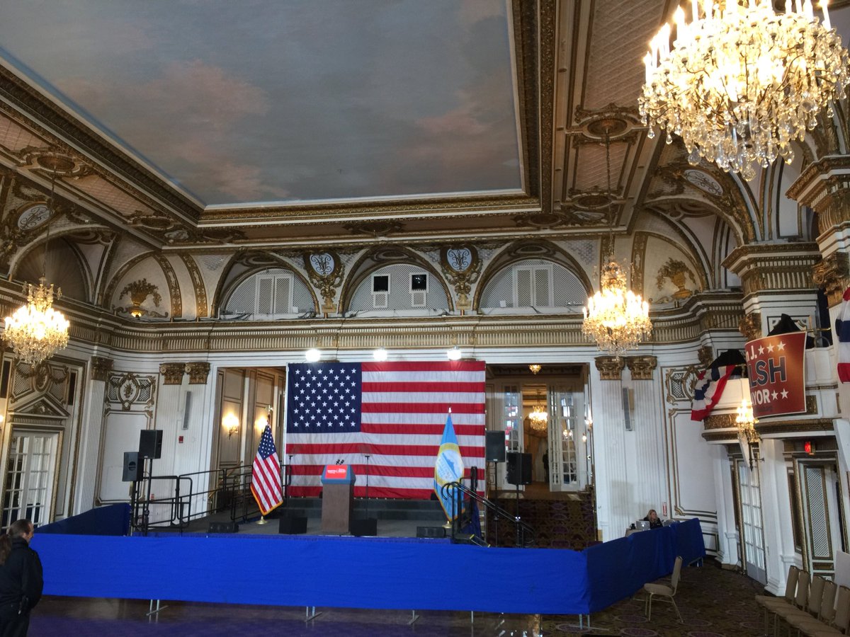 JennaPNews's tweet photo. At the election party for @marty_walsh - only press here so far #buvotes #election2017 https://t.co/fWkXSL6iEs