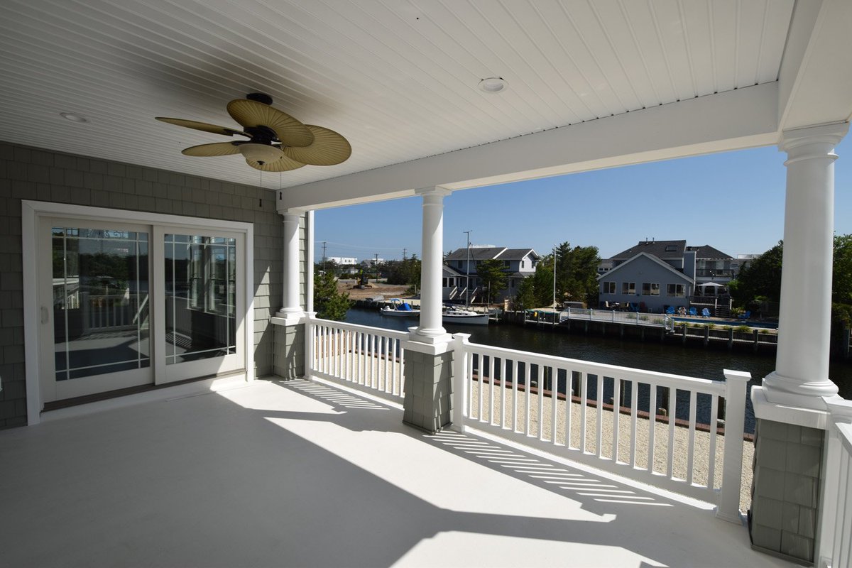 StonehengeBuilt's tweet photo. It's a beautiful time of year to enjoy your screened porch on LBI #StonehengeBuilt #LBILife #CustomHomesLBI https://t.co/XjSGSx0Gnd