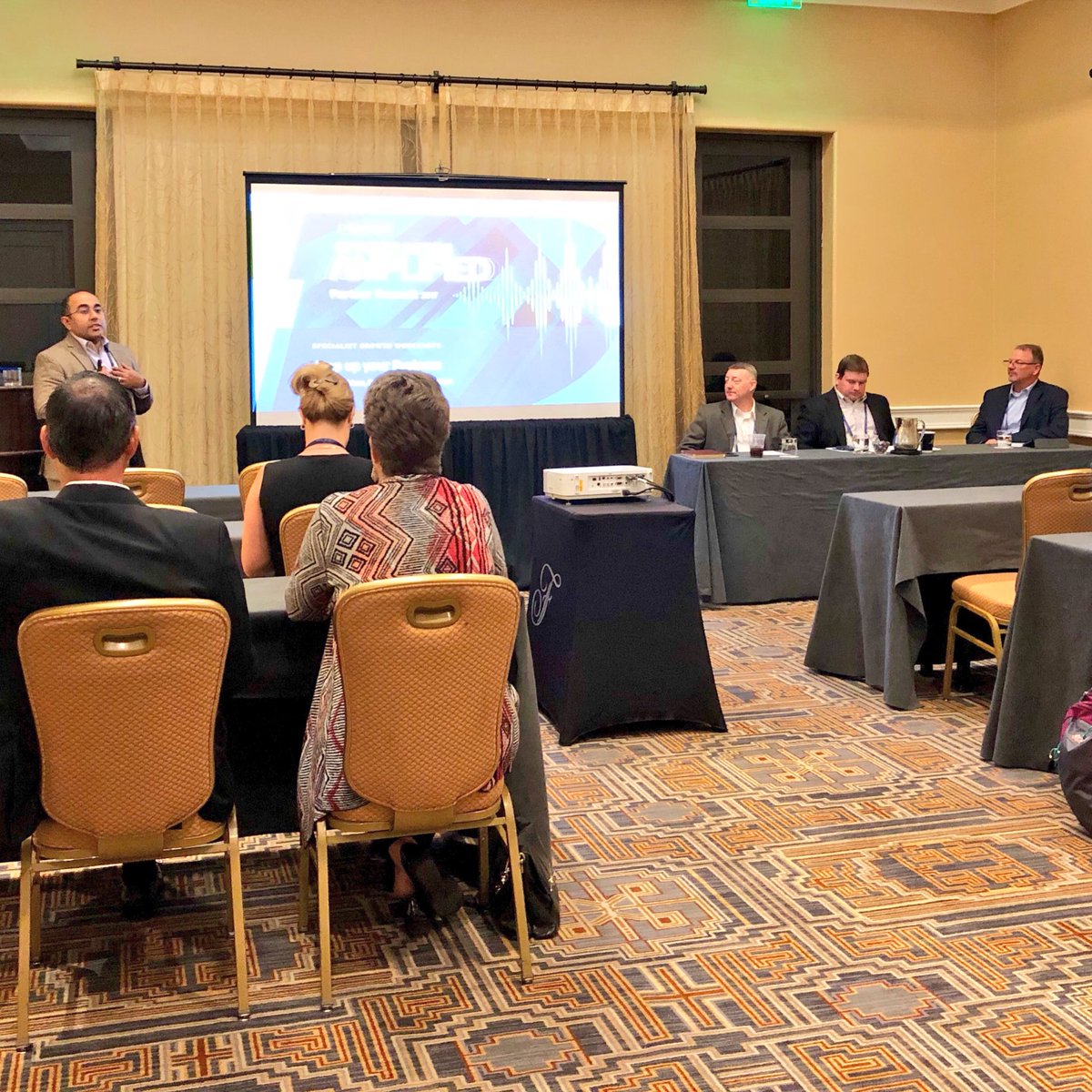 TechData_HPE's tweet photo. Harish Sathisan, Director of #Mobility leading Understanding & Managing the Demands of a Mobile Workforce Workshop #TechDataSummit https://t.co/0QJOEQaBDp