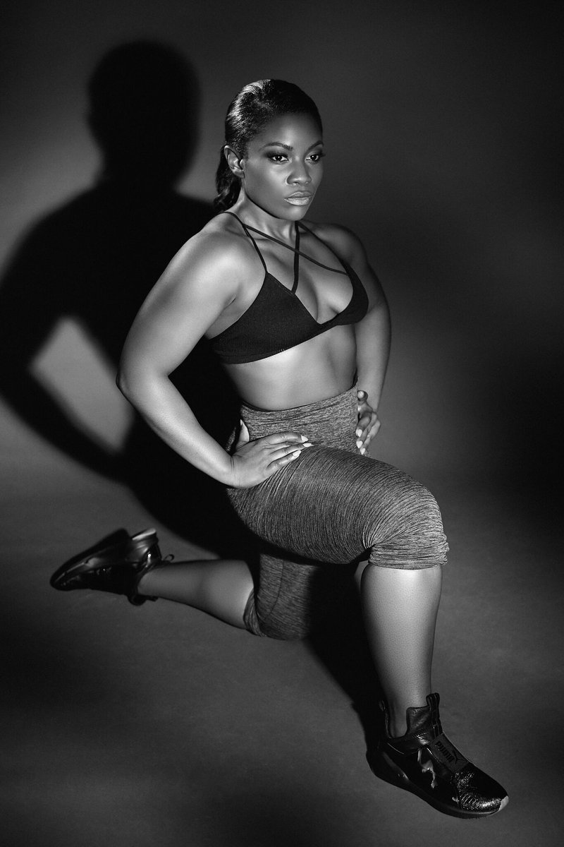 MasterPiece83's tweet photo. Focus on the business and the money will come, focus on the money and you will lose the business. #stayfocused #TuesdayThoughts 
.
. 📸 by MKnight 
Makeup by @fierce_and_fancy https://t.co/oALfkzv4Y1