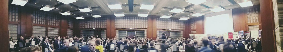 CMSmolen's tweet photo. Największy speed business meeting w Warszawie czyli 270 uczestników z 8 izb przemysłowo-handlowych którzy stawiają na biznes w #PL @PAIH_pl https://t.co/ztTqoOgxn7