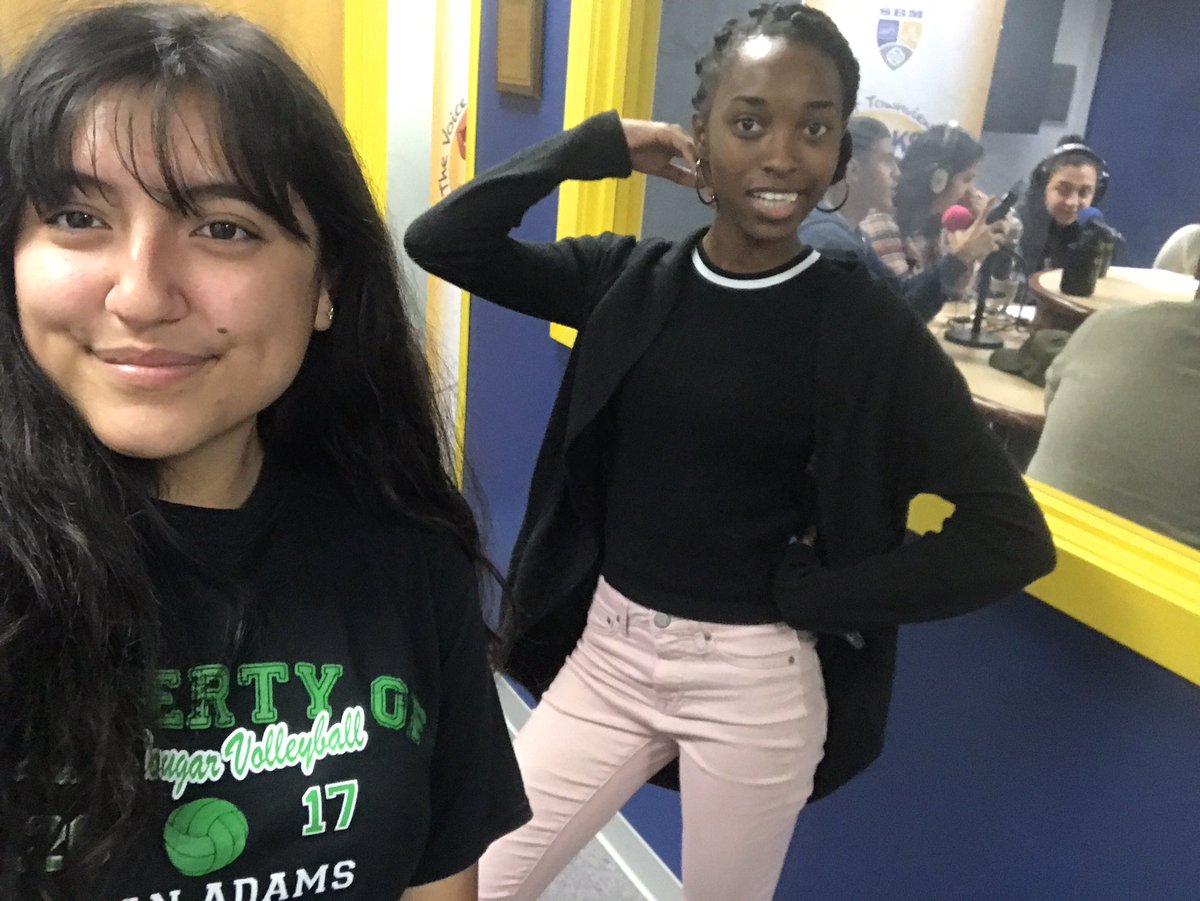sariadnebm's tweet photo. TOMORROW make sure to stay tune for our show with KEITH VINSON 😁 @ 10:50 @KSBM_TVT @SBMTownview https://t.co/rGiE0sqqbU