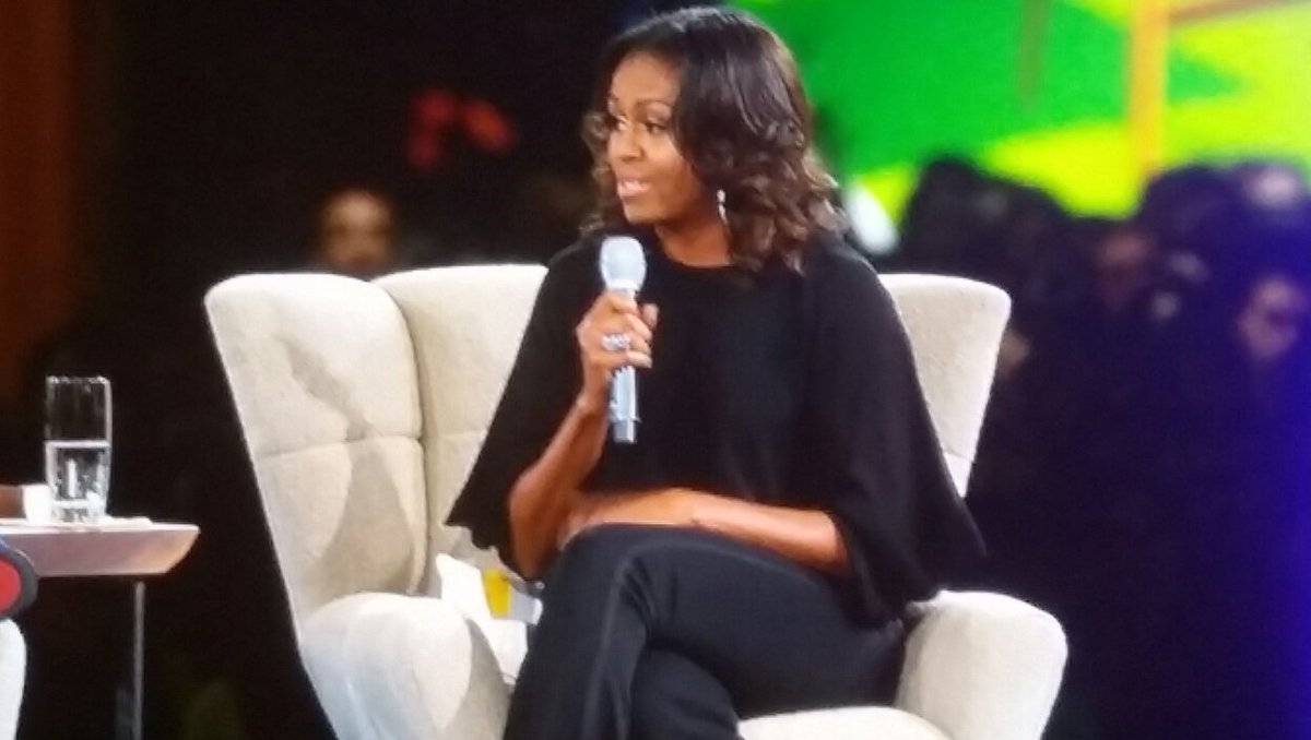 hackthehood's tweet photo. At #df17 hearing @MichelleObama doing a #challengetech leaders to prioritize company policy that supports health families and women https://t.co/4bSbnrv8qv