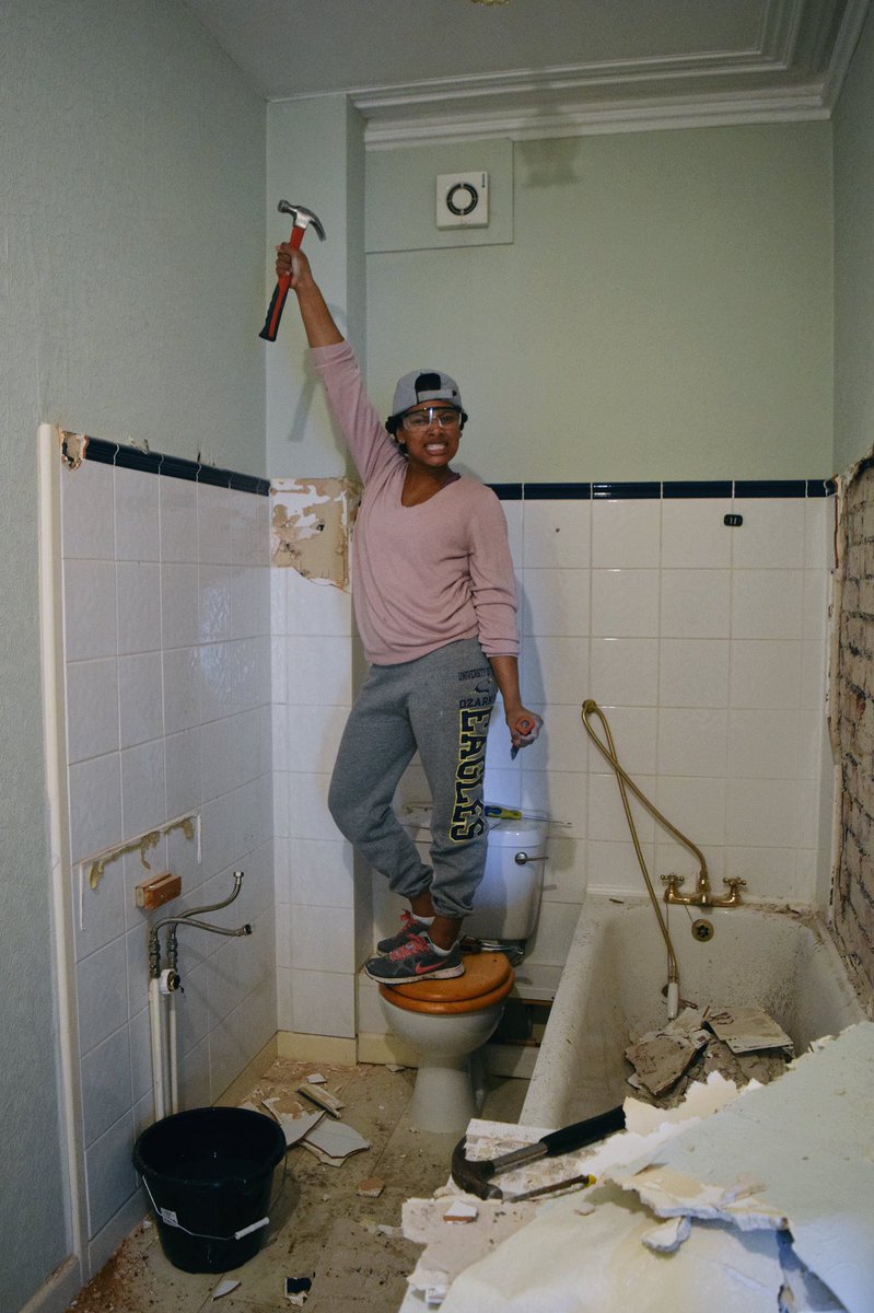 SafeFromSlavery's tweet photo. Work day at the safe house ||
We love that we get to prepare this house for survivors to relax and seek healing. https://t.co/SZC9mKNgo5