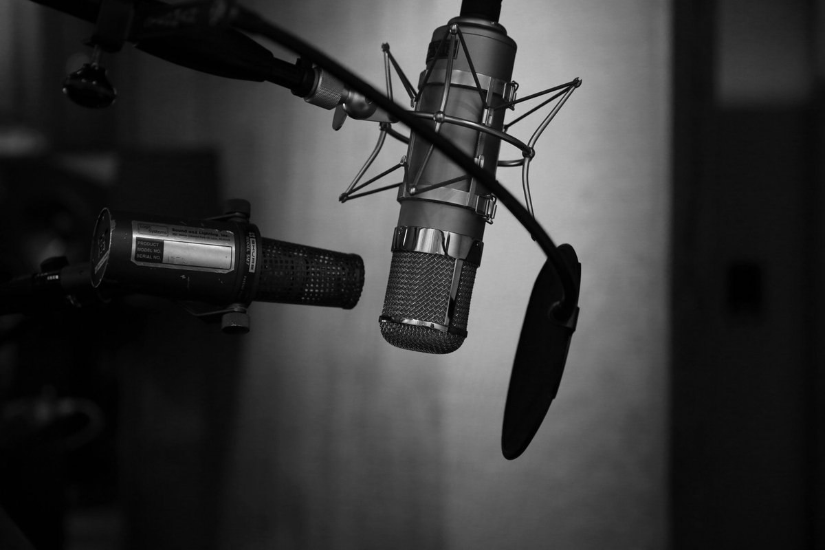 MasteringBOX's tweet photo. Microphone Polar Patterns: What are they and How to make use of them #polarpatterns https://t.co/RYsfOOqn3r https://t.co/0p1APwP1p6