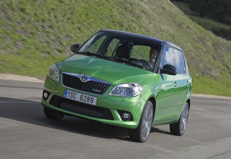 stoexpress_ru's tweet photo. Skoda собирается выпускать гибридные хот-хэтчи. Переход на электрификацию или эксперимент? https://t.co/JqSGflGuM9 #stoexpress #автосервис https://t.co/7qjJ69Tu9n