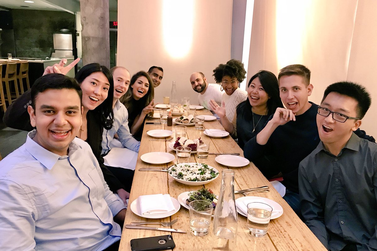 DormRoomFund's tweet photo. Who’s excited for the @firstround NY Summit today?
👇🏽👇🏽👇🏽
This group of DRF Founders, Partners and Alums are beyond stoked! https://t.co/iyQlLsavYW