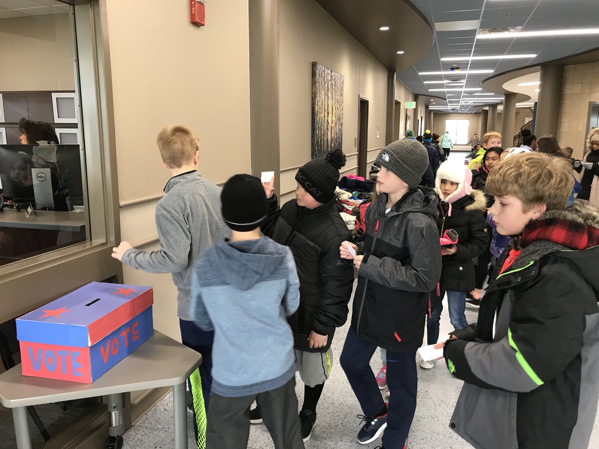 Exercising our right to vote and our responsibility to make informed decisions! <a href="/112CarverElem/">Carver Elementary</a>