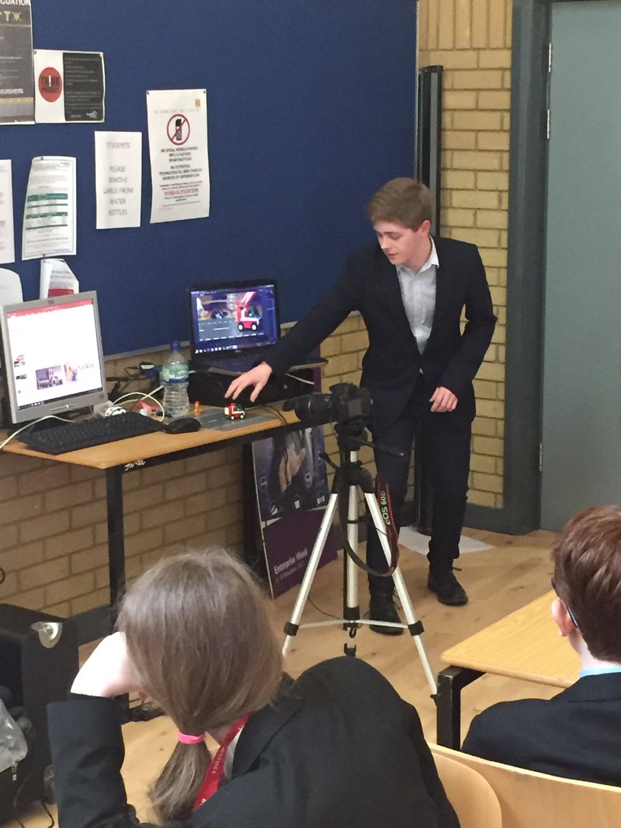 swccollege's tweet photo. Stop motion workshop with @Morgspenny was a great hit. Brilliant story. @fermanaghomagh #enterpriseweek https://t.co/u1o2uqW702