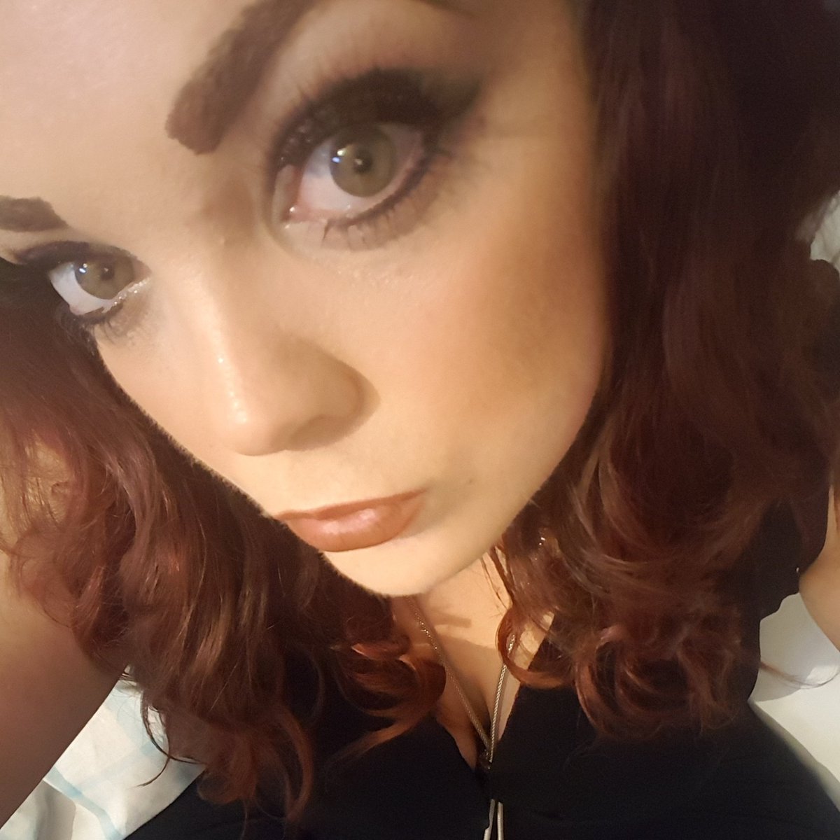 leeshylous's tweet photo. #NewProfilePic https://t.co/S6lelHqfzt