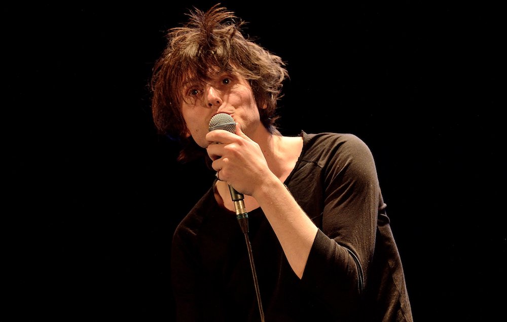 Facebook threaten to close Libertines support band <a href="/Trampolene_Band/">TRAMPOLENE</a>’s account over album cover nudity trib.al/UWih2zj