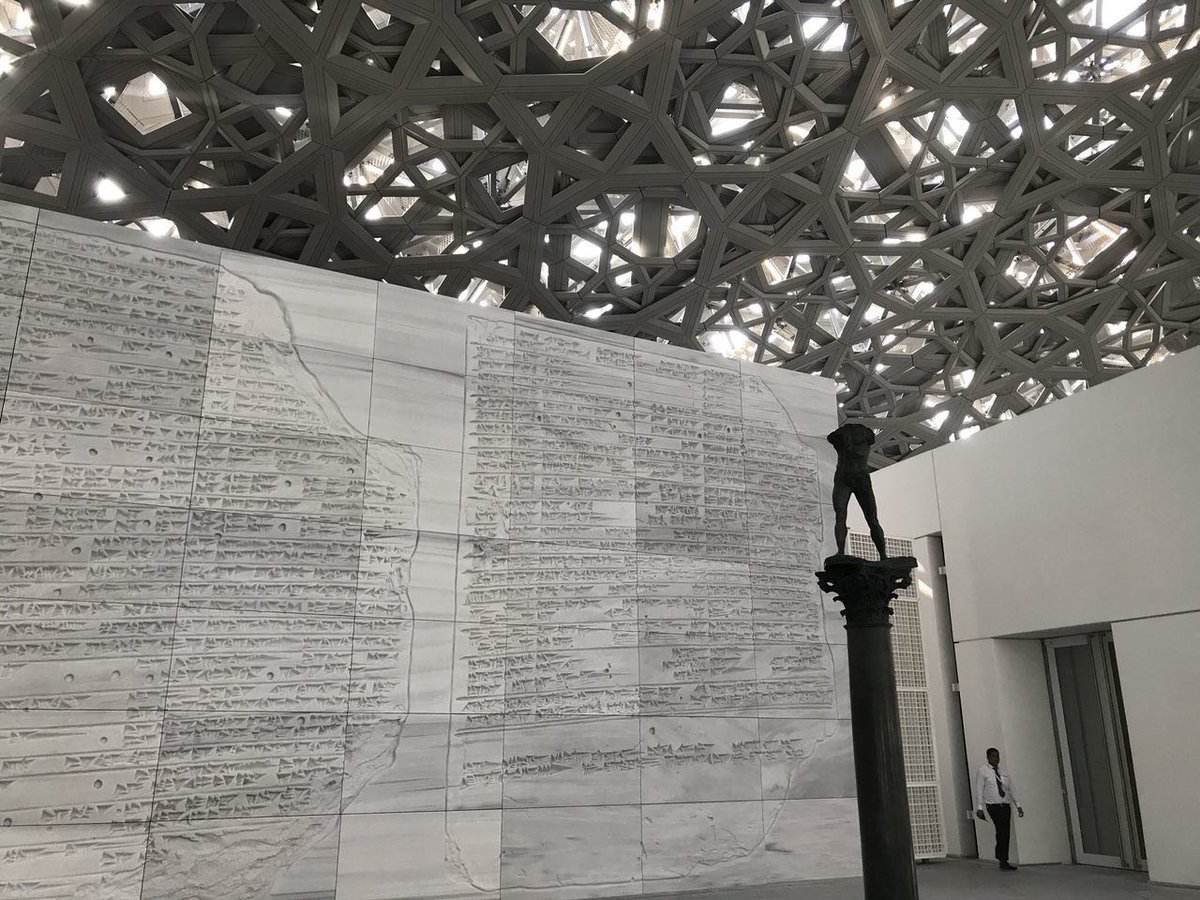 SophieDubois002's tweet photo. La civilisation et l’art voyagent de la #France aux #UAE
@UNESCO @UN @Le_Figaro @bbc @cnn
#LouvreAbuDhabi https://t.co/39gcQkLzLn
