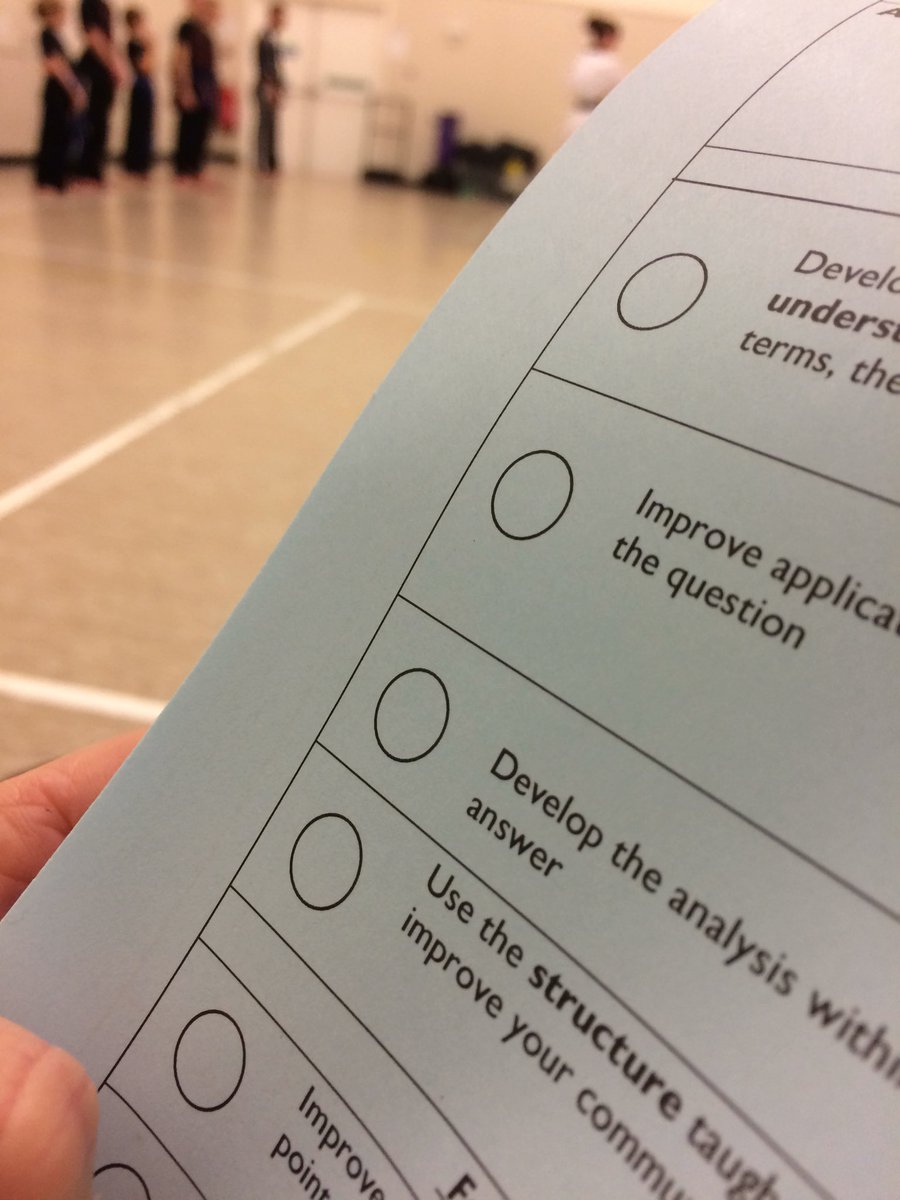 EconomicsALevel's tweet photo. Marking assessments while my son does Karate. #dedication #meritgoods https://t.co/AhPY0m4llT