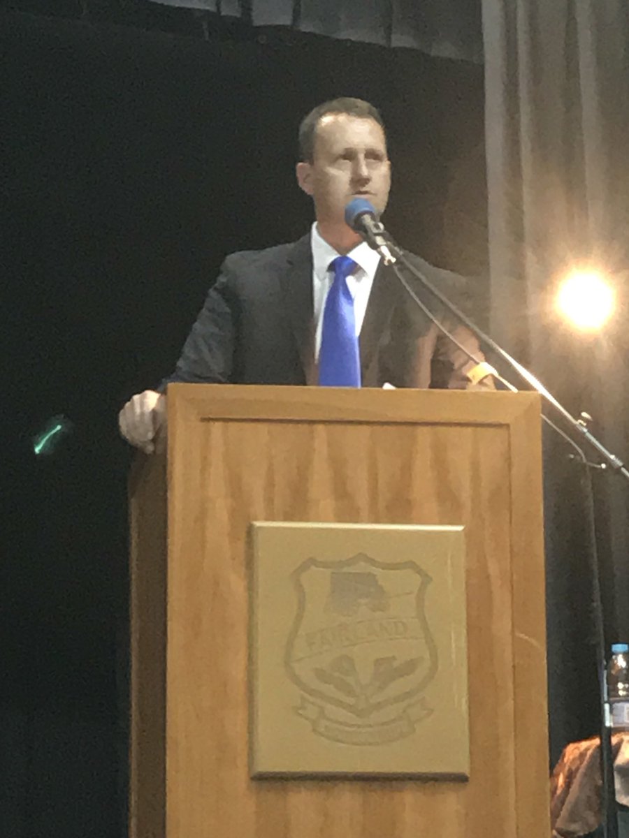 FairlandLS's tweet photo. Prysuitdeling vanaand; groot voorreg om ons kinders hier te kon grootmaak! Dankie Mnr. Willie en personeel! Nou vir 2018 “groot skool” https://t.co/YCO583bTWZ