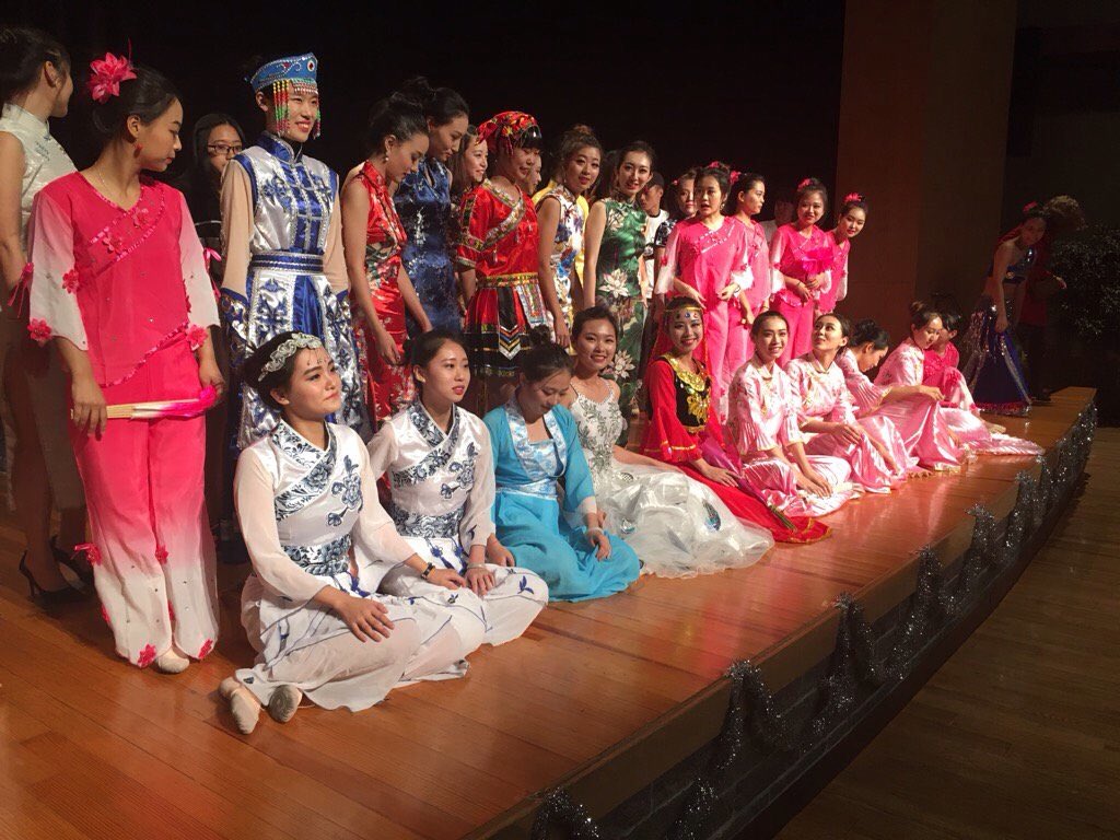 Everybody from the community is welcome to the 2nd Annual Traditional Chinese Dance Show! @SpringfieldCVB <a href="/CityofSgf/">City of Springfield</a> <a href="/downtownsgf/">Downtown Springfield</a>