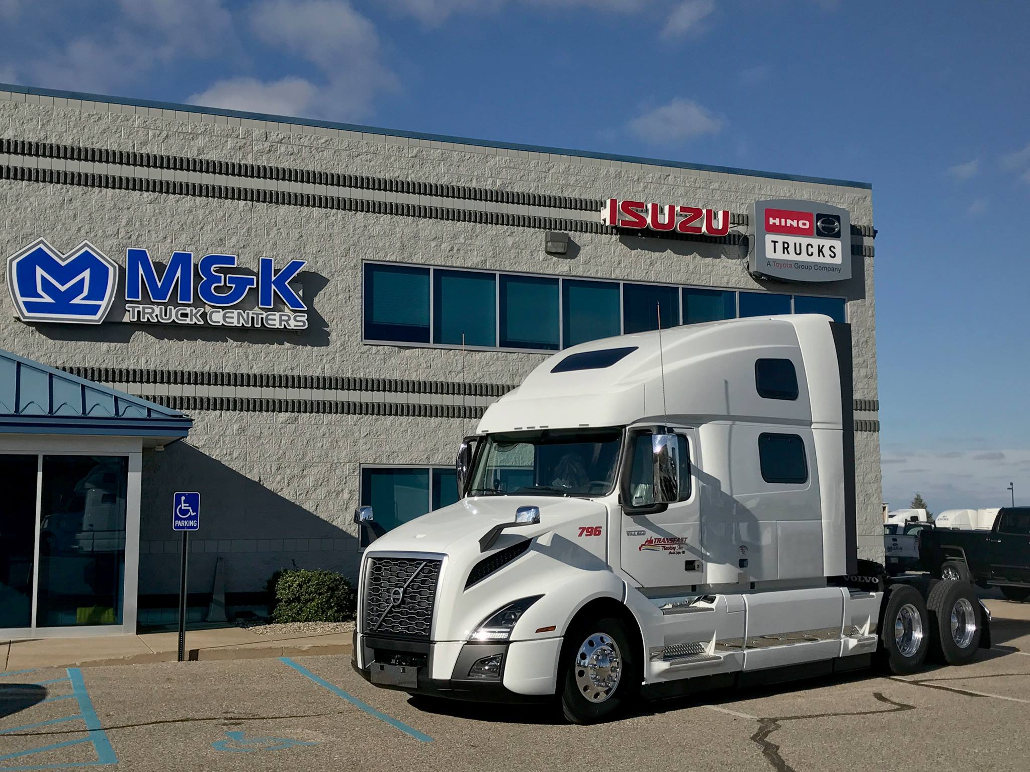 Volvo Trucks - M&K Truck Centers