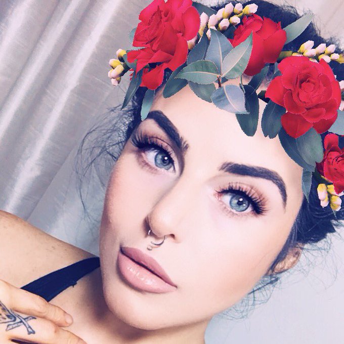 #NewProfilePic https://t.co/9omZy6cERI<a href="/tag/newprofilepic"class="tags">#NewProfilePic</a>