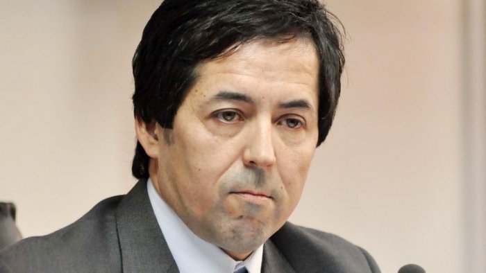 filosogogriego's tweet photo. ??? X ENESIMA VEZ,Q CARAJOS ESTA ESPERANDO EL JUEZ PARA EXTRADITAR A CHILE DE 1 BUENA VEZ AL TERRORISTA HUALA JONES,JUEZ VILLANUEVA, YYY?? https://t.co/nwNhuvuCYb