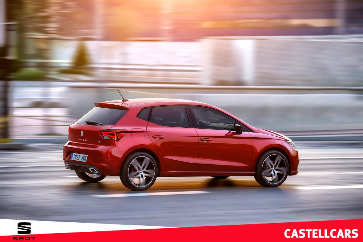 castellcars's tweet image. #SEAT recibe el premio #SMARTBEST 2017 por la integración de #Amazon Alexa a su gama bit.ly/SeatSMARTBEST