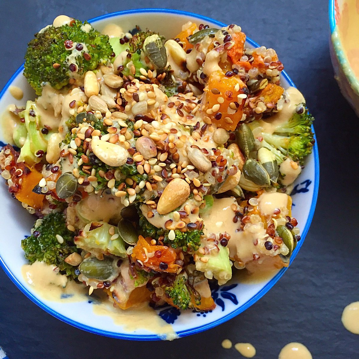 #meatless #dinner
Warm vegetable quinoa salad 😋🤗