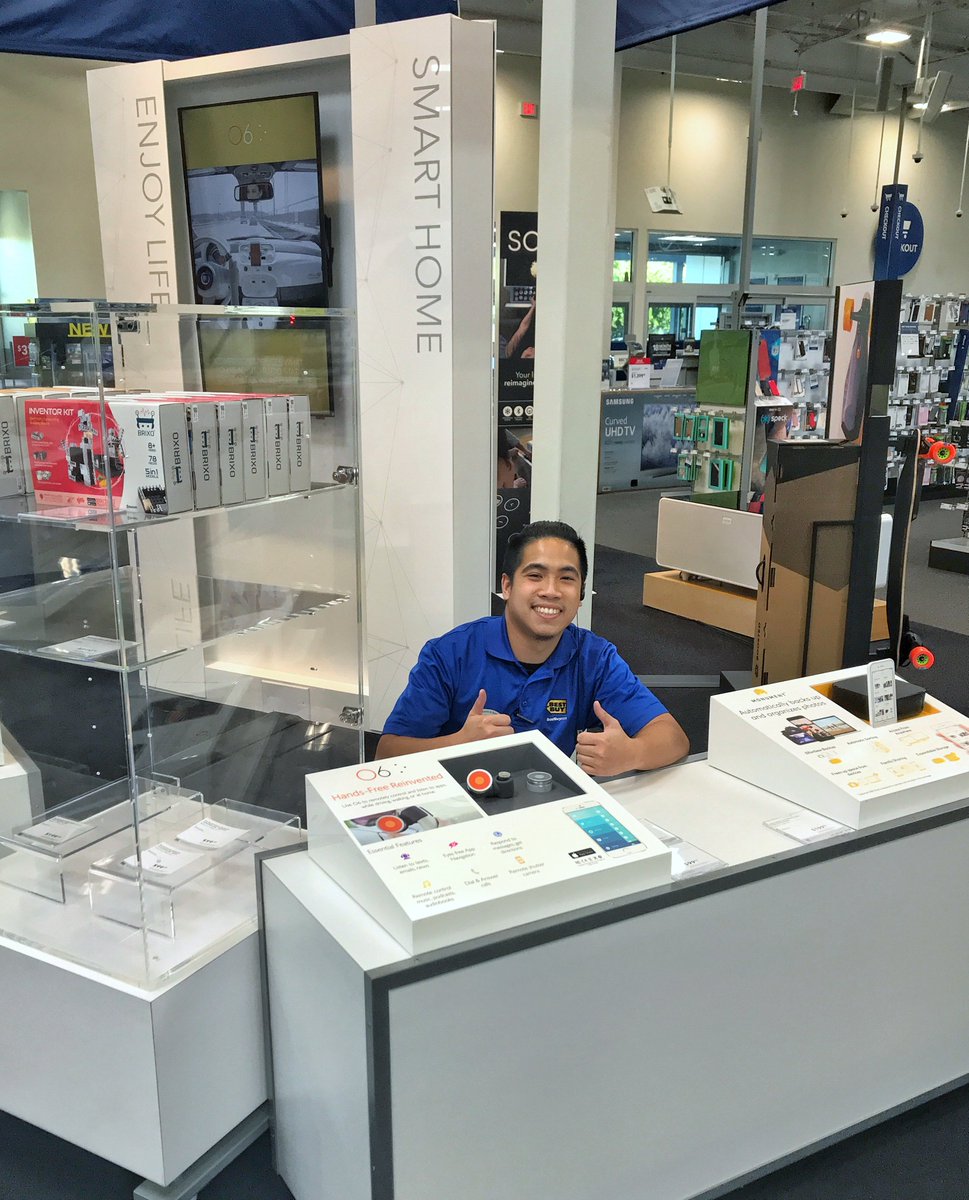O6app's tweet photo. O6 Launches in Best Buy! Our Bluetooth Controller has officially hit Best Buy. 🙌 Get yours at https://t.co/aR9aspGkT9 or in select stores! https://t.co/vd0ovF0iim