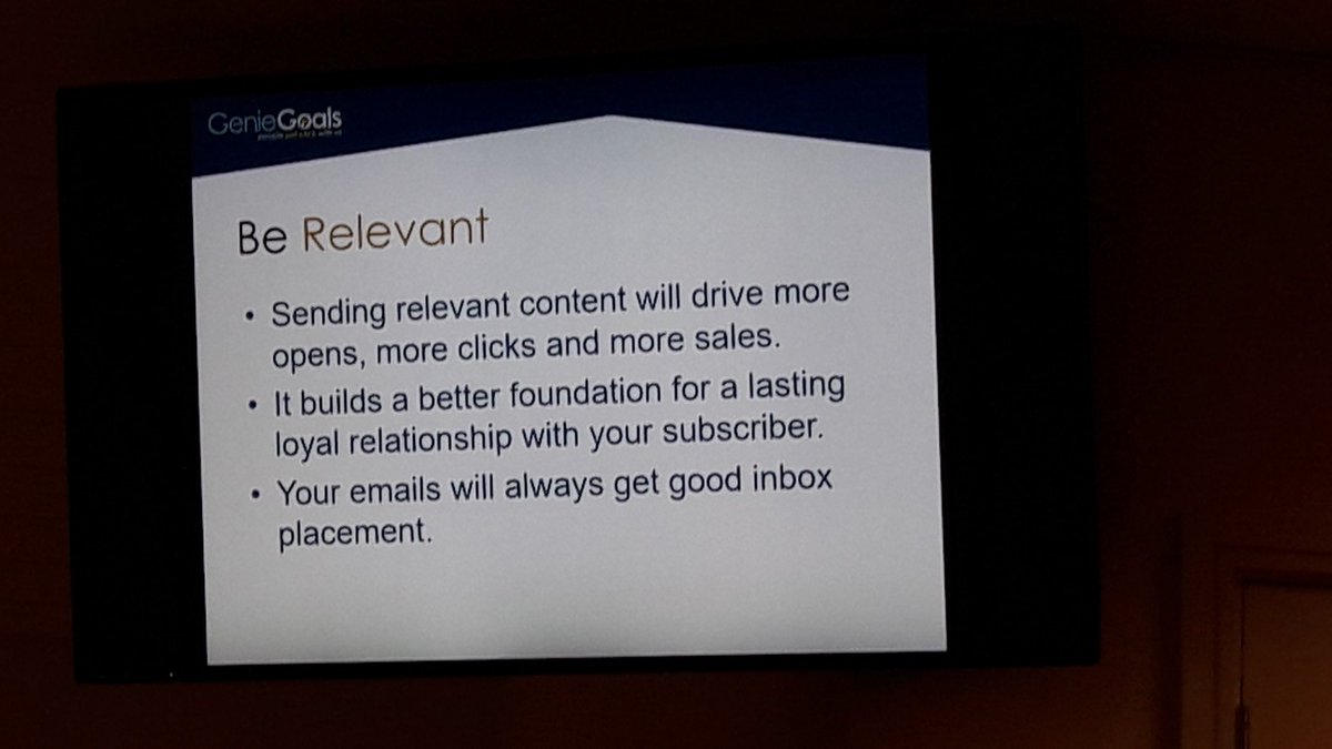 MiraTeachMe's tweet photo. Personalised #emailmarketing goes way beyond just saying Hi Bob! First of all, be Relevant. #cambmarketing #DigitalMarketing https://t.co/OzCNcsxK2r