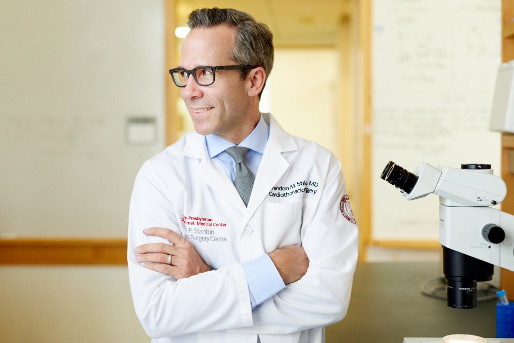 nyphospital's tweet photo. If you missed our let’s #TalkLungCancer, check out @BrendonStilesMD’s interview with #HealthMatters to learn more: https://t.co/1xQYNcBe8X. https://t.co/cFAObKsIlY
