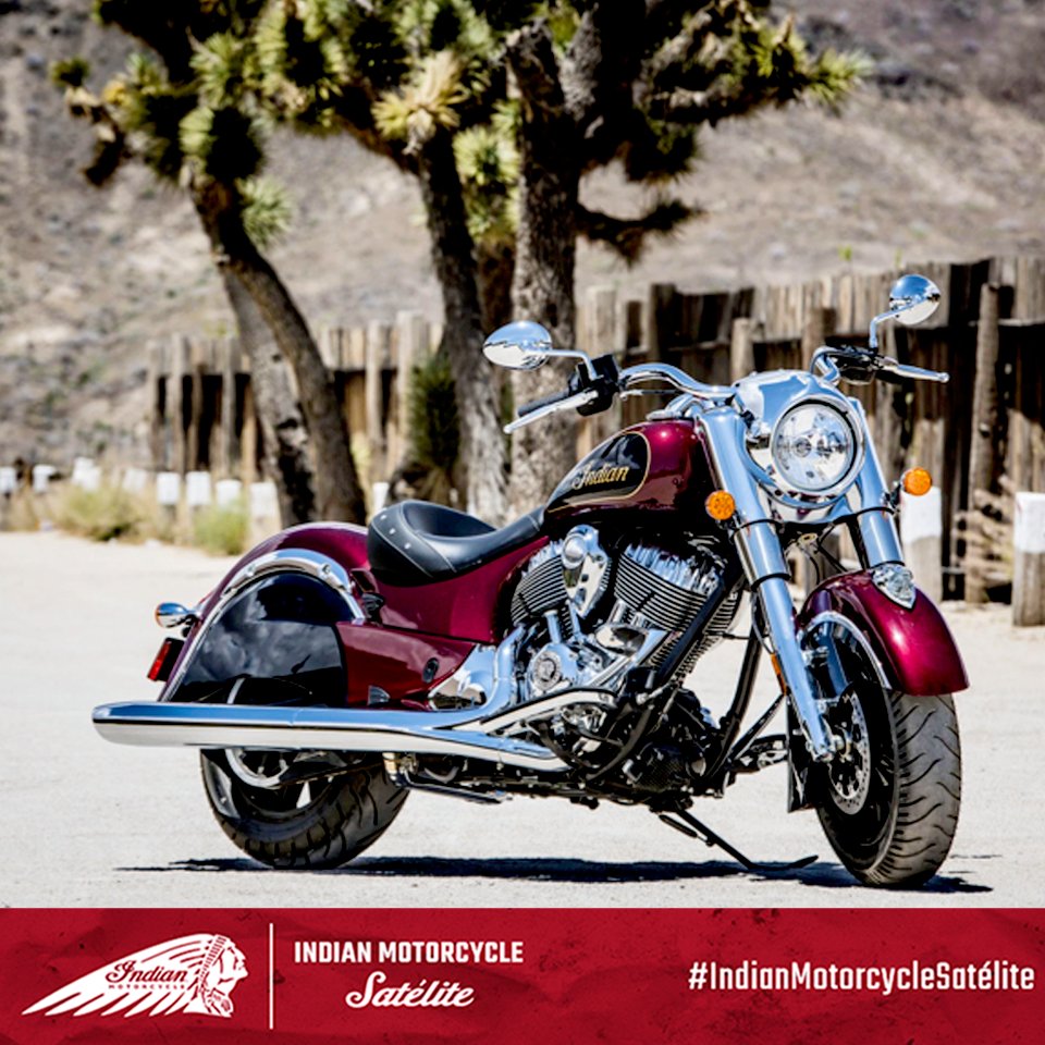 IndianSatelite's tweet photo. Indian #ChiefClassic "La expresión más pura de #IndianMotorcycle Company https://t.co/Z0YfoYwmYR https://t.co/XpXtcKVYBf