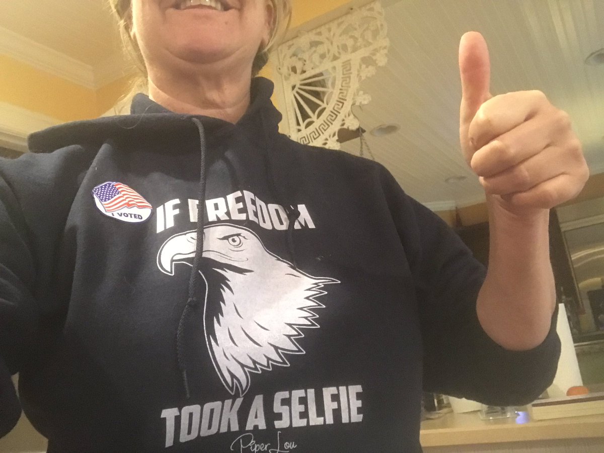 stolidoly's tweet photo. @DonaldJTrumpJr
#VoteVA #MakeVARed #EdGillespie
#ElectionDay https://t.co/qi3S9eZDHL