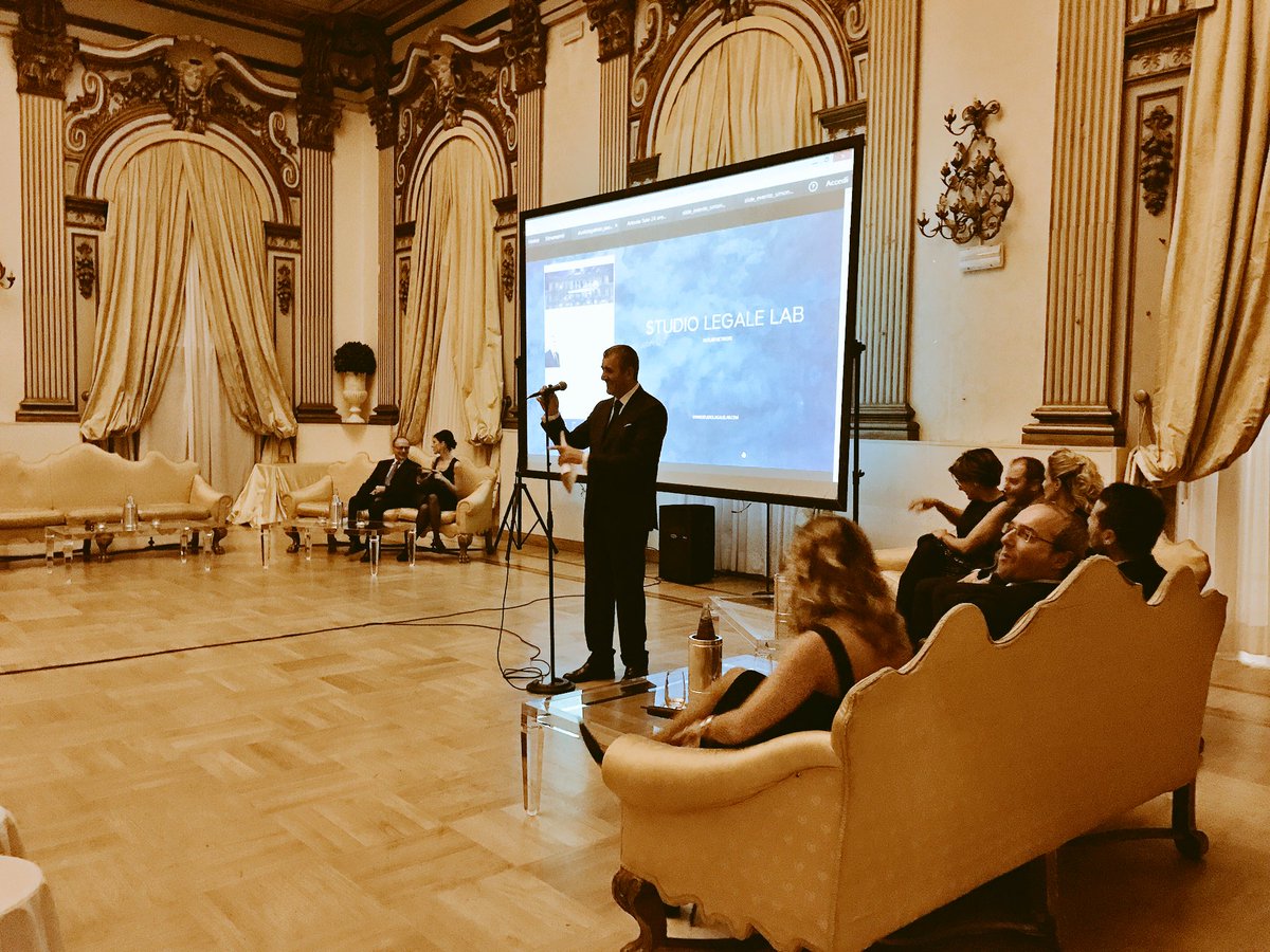 lucarallo's tweet photo. Nasce oggi #StudioLegaleLab: l'Avvocato Paolo La Bollita presenta lo staff che porter�� avanti questo progetto votato alla qualità. #NetLaw https://t.co/nMeTGubL0C