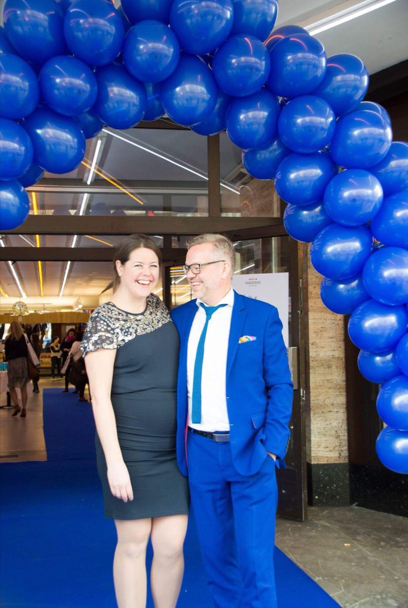 GuriHaram's tweet image. Årets farge er blå ifølge @FargerikeNorge #pressekonferanse #lansering